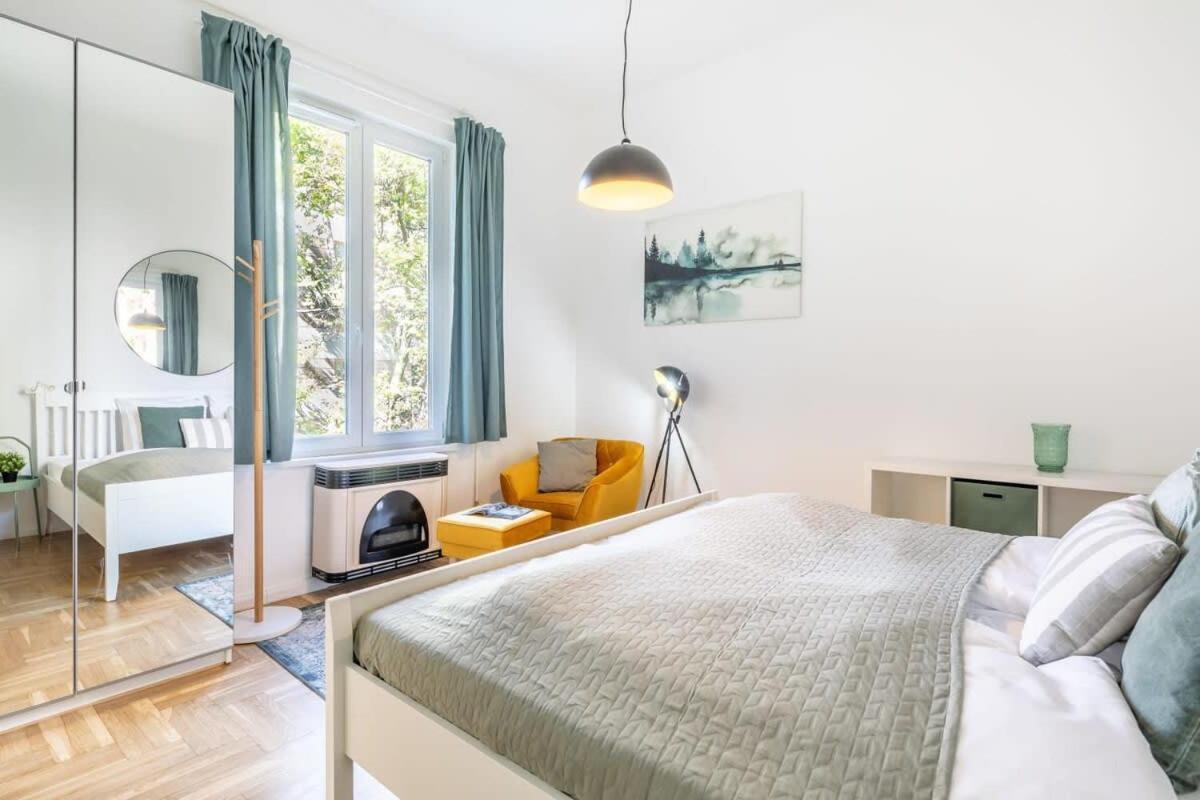Lovely & Cozy Home With A C 부다페스트 외부 사진