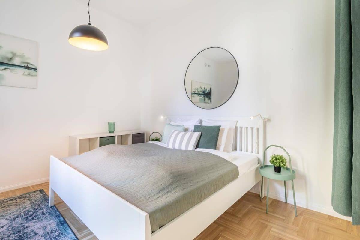 Lovely & Cozy Home With A C 부다페스트 외부 사진